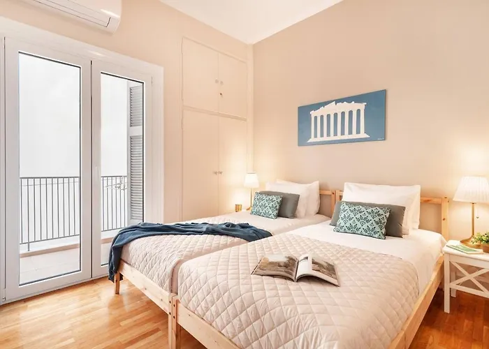 Stylish King Size Bed Apt Steps From Acropolis By Ghh