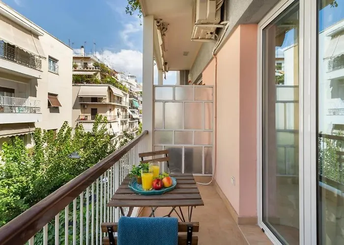 Stylish King Size Bed Apt Steps From Acropolis By Ghh